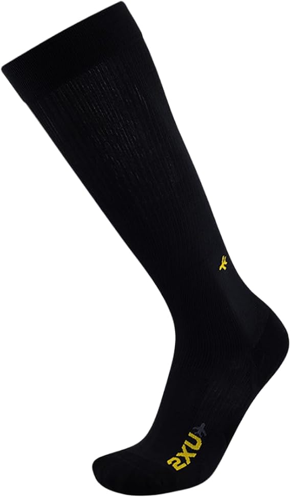 2XU Flight Compression Socks, Black/Black, Medium 1