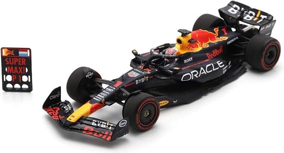 Spark 1/43 Oracle Red Bull Racing F1 RB19#1 Winner Belgian GP 2023 with M. Verstappen/Pit Board