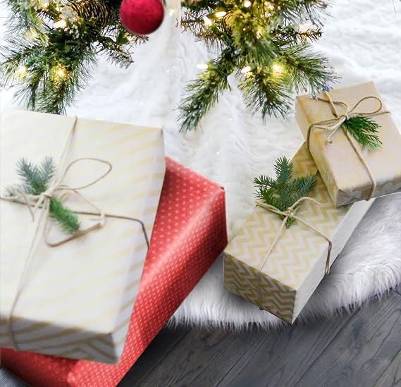 White Tree Skirt 30 in White Fur Tree Skirt Fluffy Christmas Small Skirts | Fuzzy Tree Skirt Small Xmas Faux Fur Furry Christmas Tree Skirts 30 Inches Round Fur Tree Skirt White -Holiday Season 30 Inch